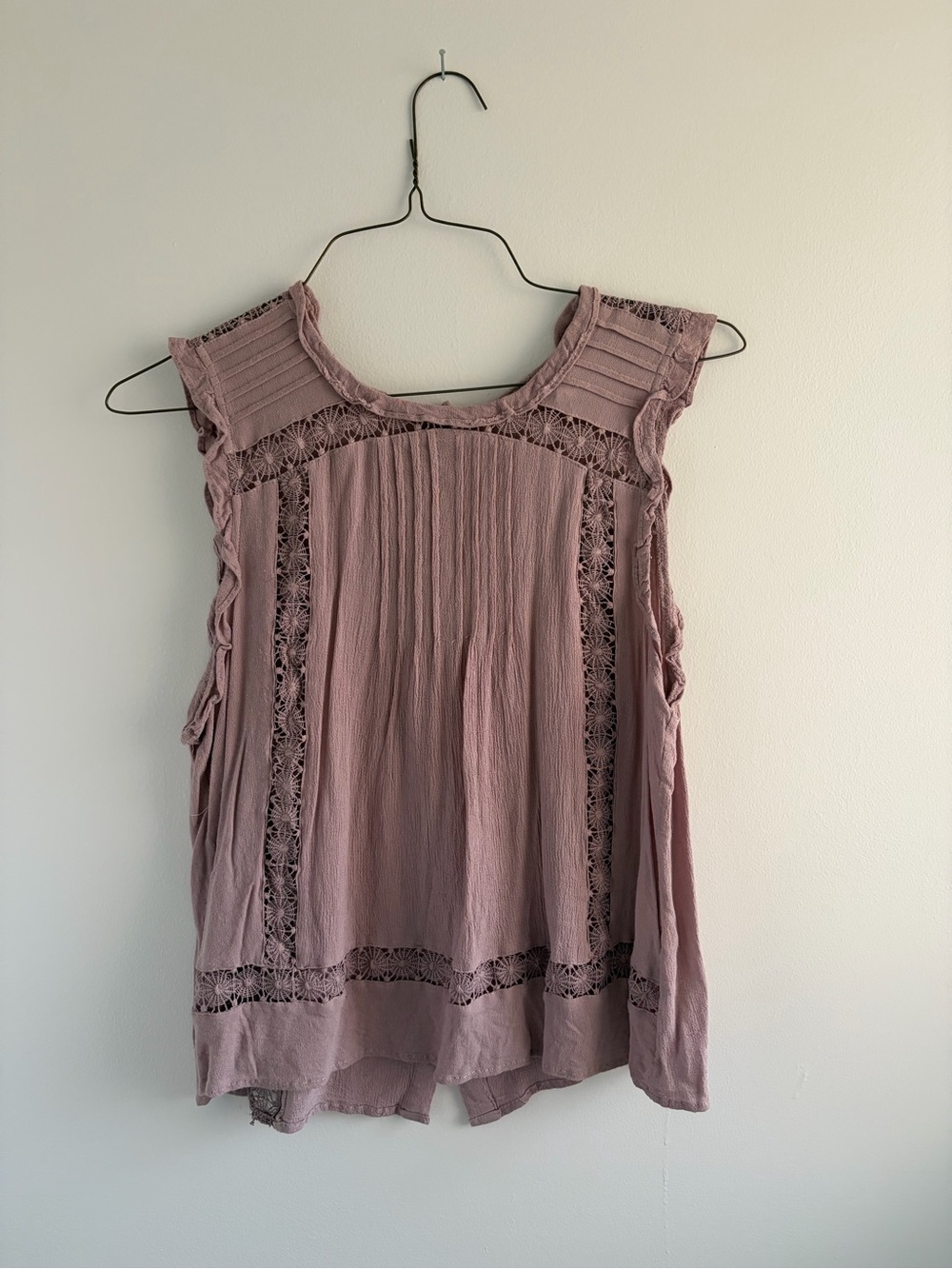 Ark & Co Mauve Crochet-Detail Sleeveless Blouse